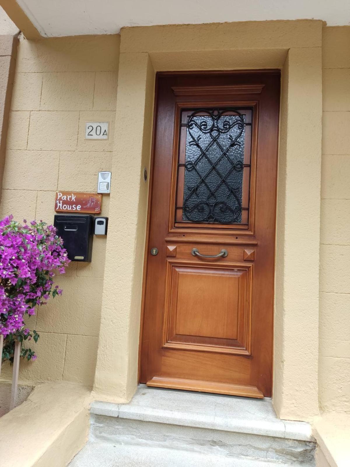 Park House -Beside The Medieval Town Of Rhodes Rhodes City Bagian luar foto